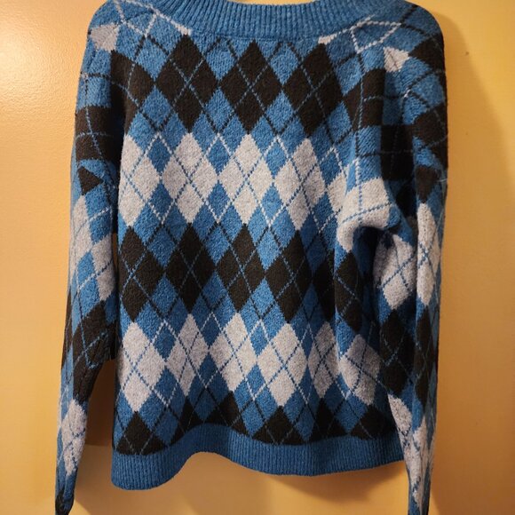 Argyle Button  Front Cardigan - Picture 2 of 3